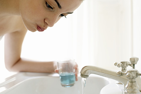 Mouthwash Ingredients - Why you should avoid those containing CPC